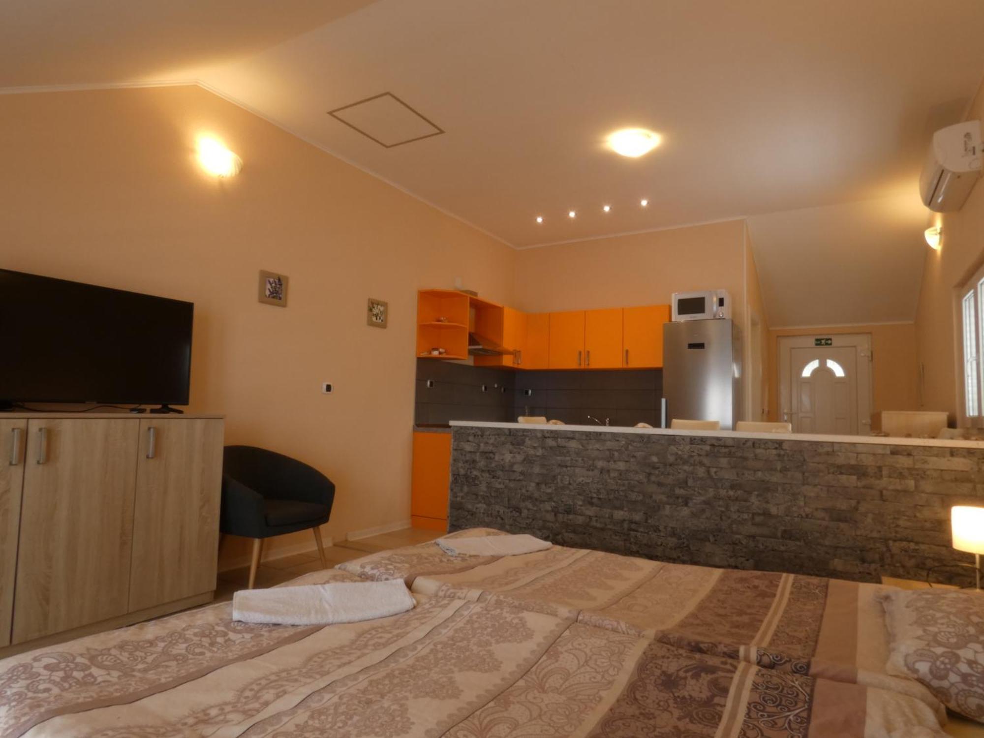 Apartments By The Sea Ubli, Lastovo - 8354 Uble Ruang foto